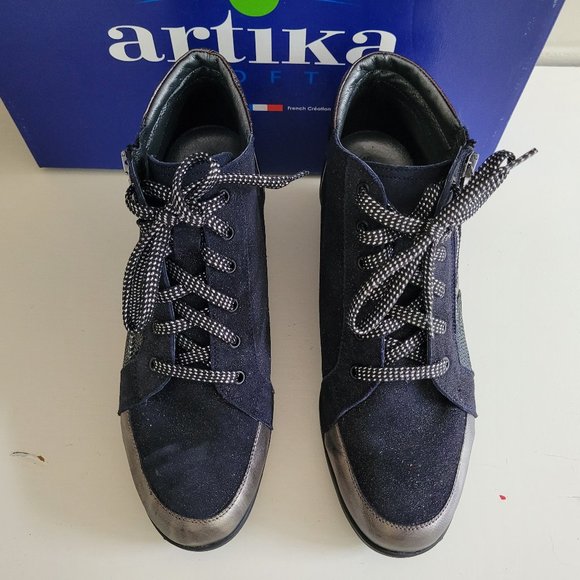 Artika Soft Black and Metallic Zipped Booties EU 40/US 9.5 - Picture 4 of 11